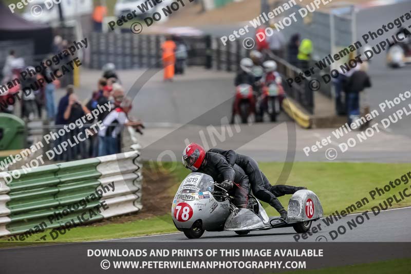 Vintage motorcycle club;eventdigitalimages;mallory park;mallory park trackday photographs;no limits trackdays;peter wileman photography;trackday digital images;trackday photos;vmcc festival 1000 bikes photographs